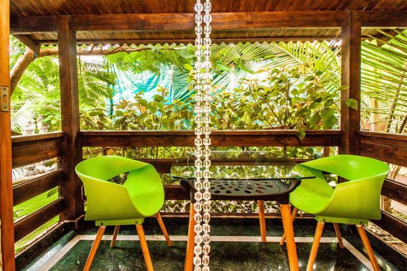 Rock Forest Goa Honeymoon Cottages Калангуте Екстериор снимка