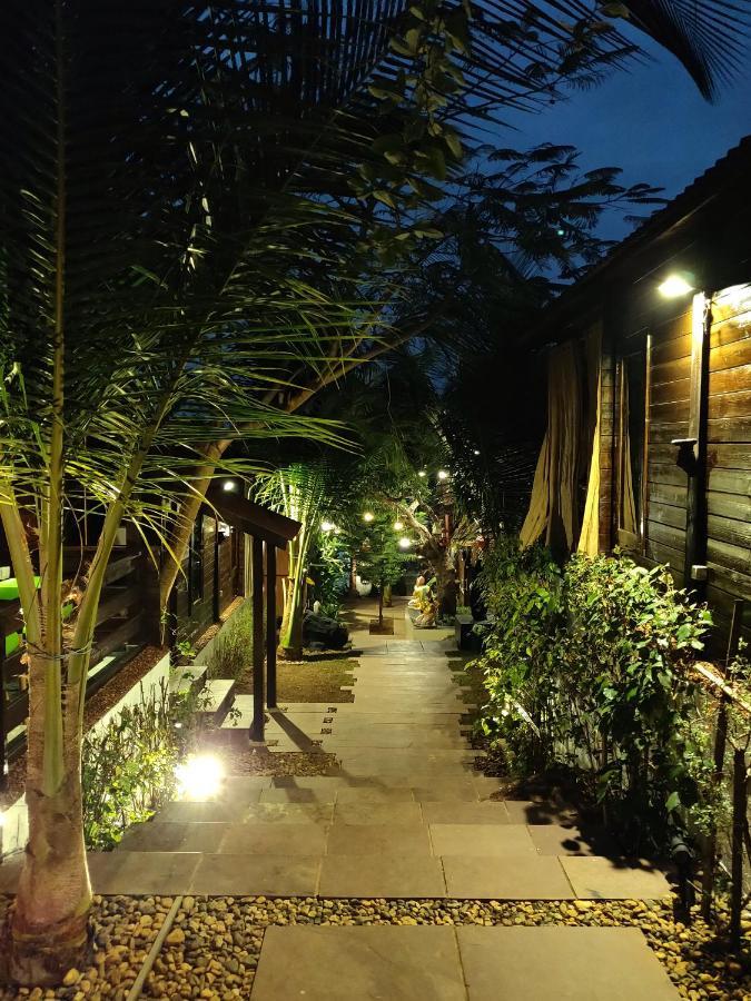 Rock Forest Goa Honeymoon Cottages Калангуте Екстериор снимка