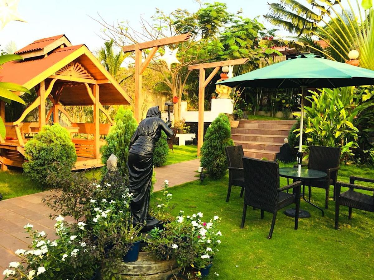 Rock Forest Goa Honeymoon Cottages Калангуте Екстериор снимка