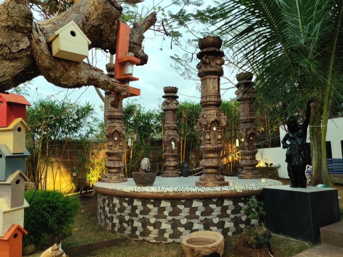 Rock Forest Goa Honeymoon Cottages Калангуте Екстериор снимка